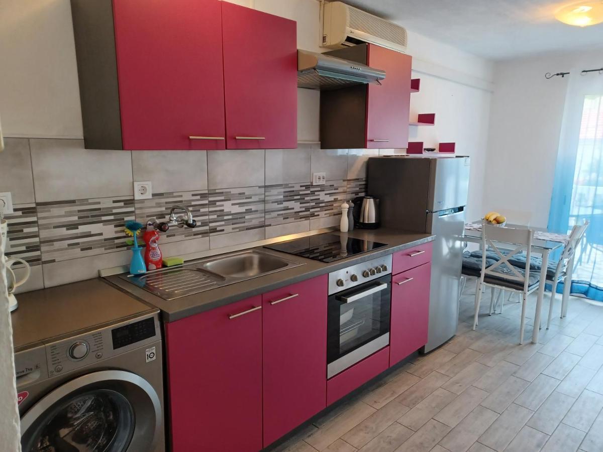 Apartments Katarina Вис Экстерьер фото