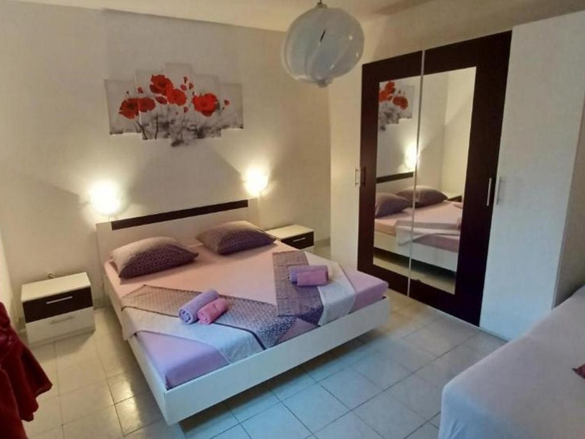 Apartments Katarina Вис Экстерьер фото