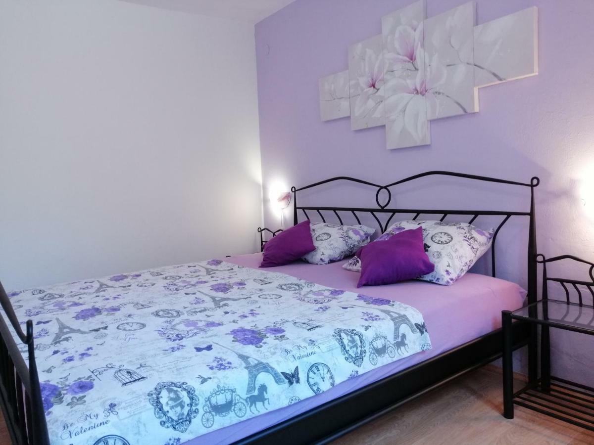 Apartments Katarina Вис Экстерьер фото